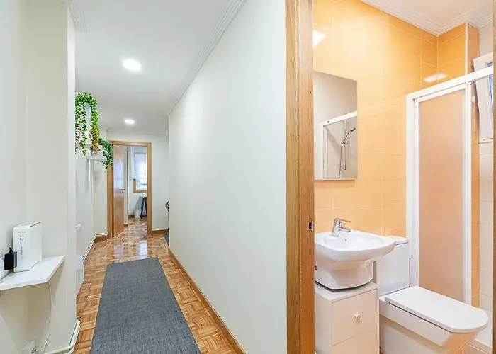 Lovely 4-bedroom In *